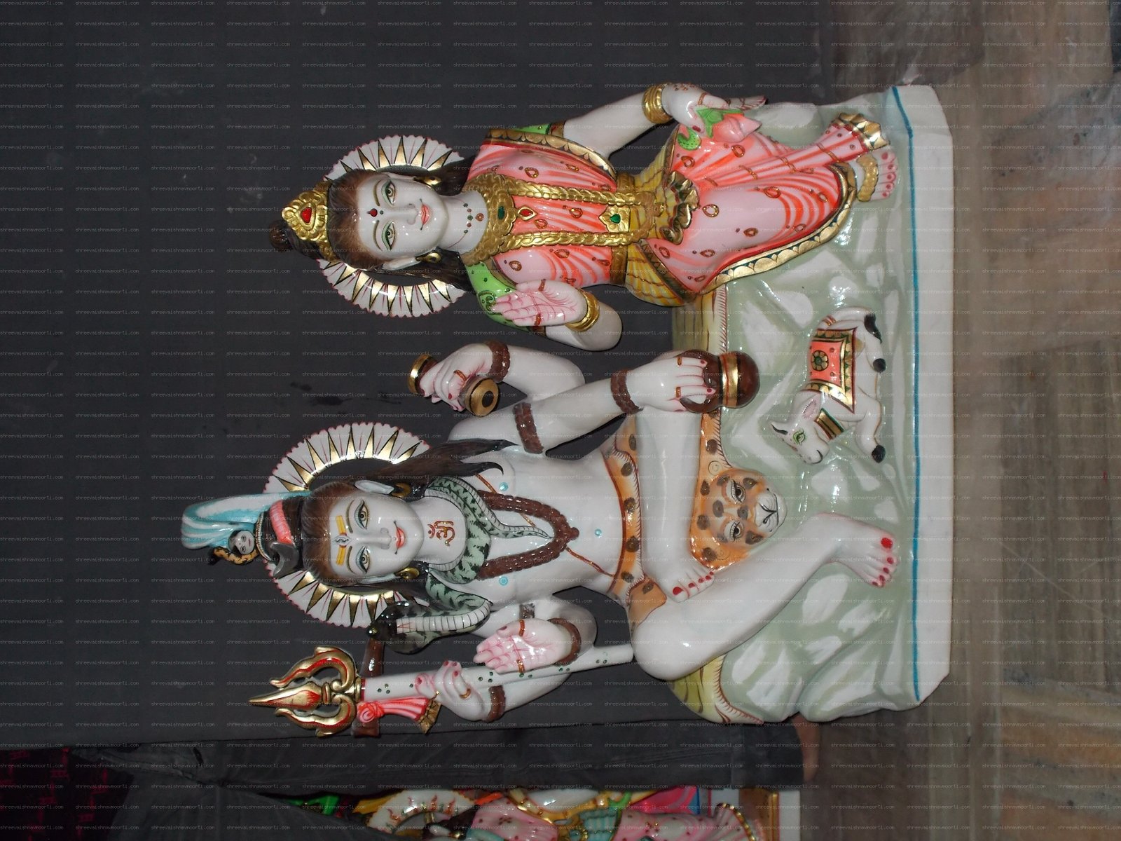 Gori Shankar Marble Moorti