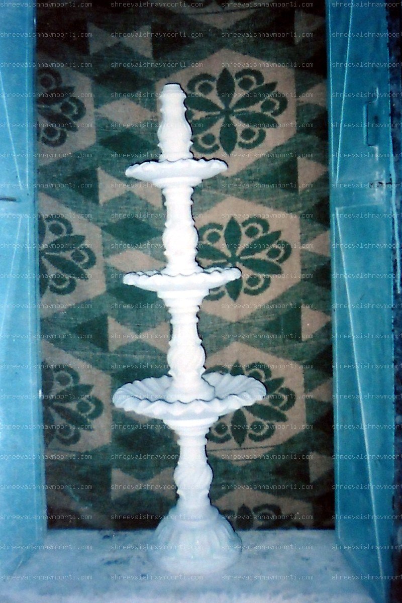 Temple Marble Moorti