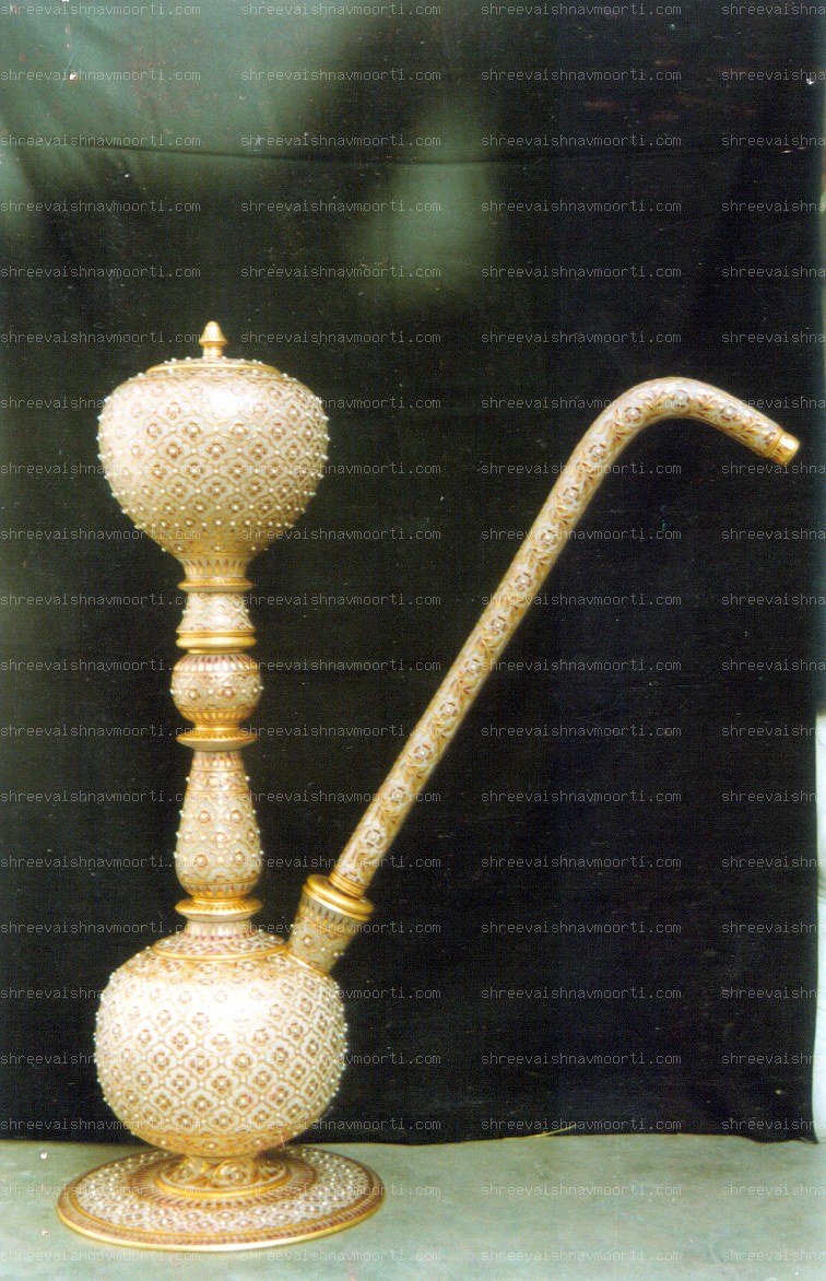 V 2 Marble Moorti